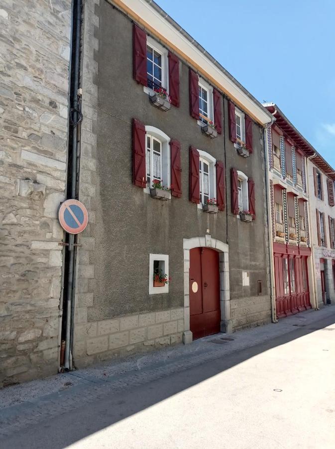 Le Montagnon Laruns Exterior foto